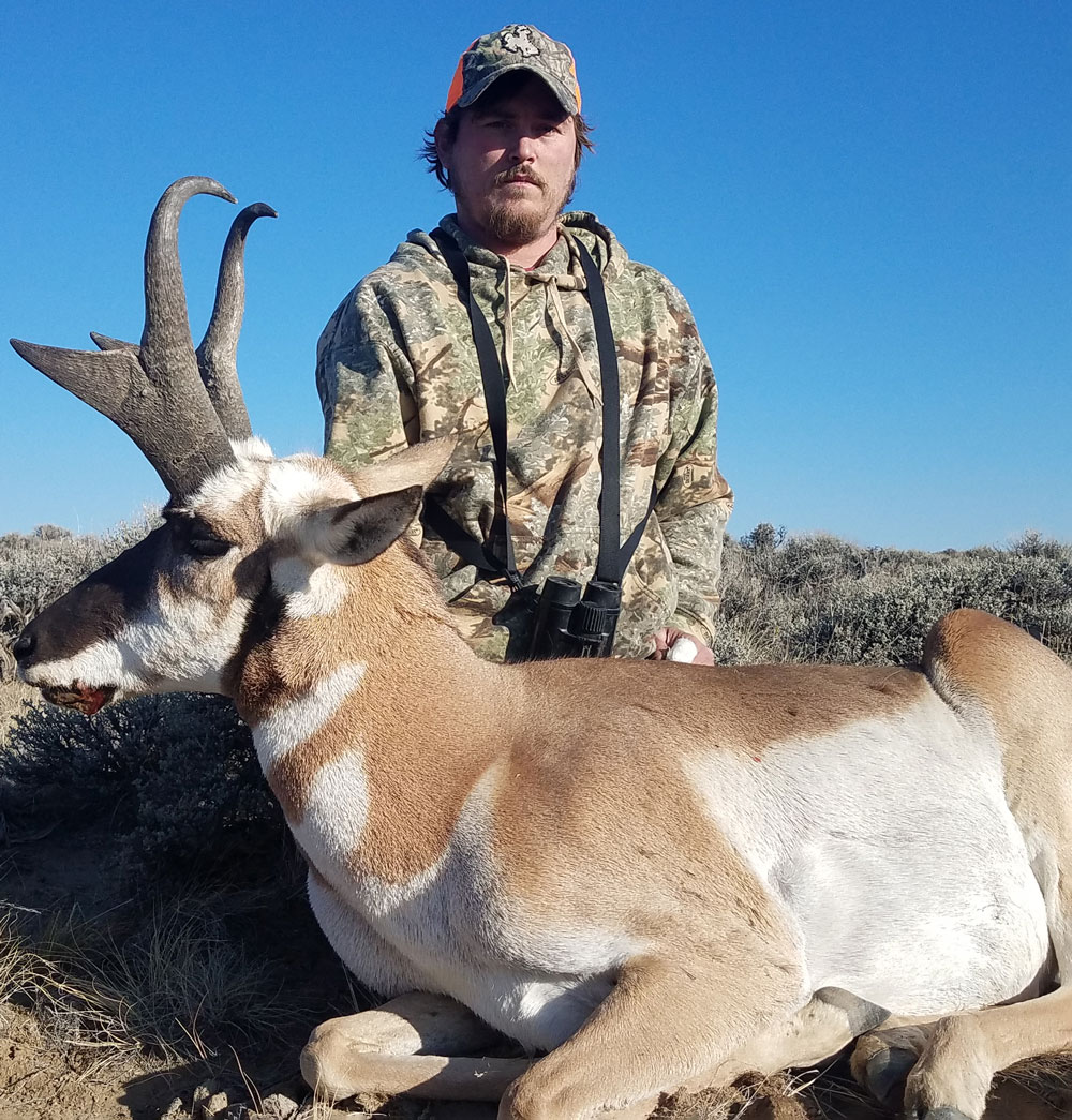 thunder ridge outfitters antelope hunt art